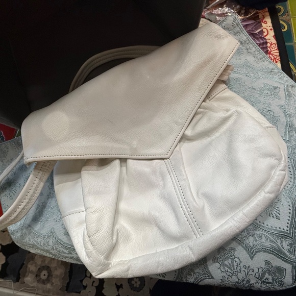 White Leather Shoulder bag, barely used - Picture 2 of 6